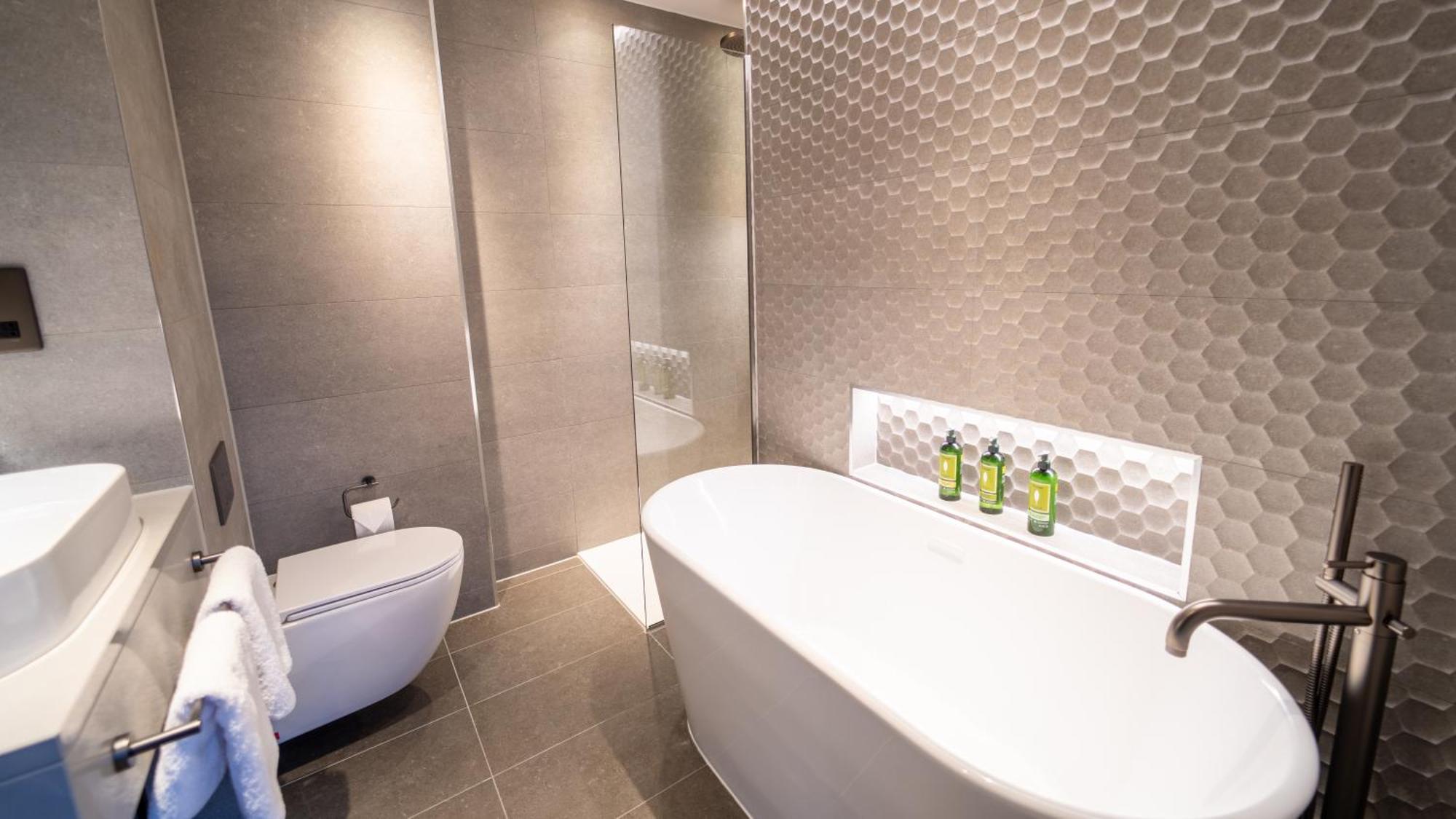 Отель Forty Seven Manchester, Worldhotels Crafted