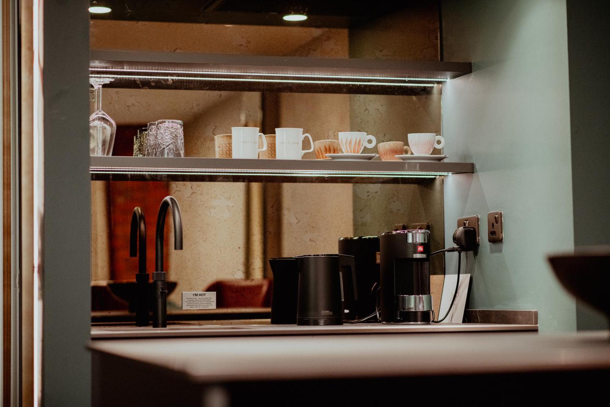 Forty Seven Manchester, Worldhotels Crafted Отель 4*